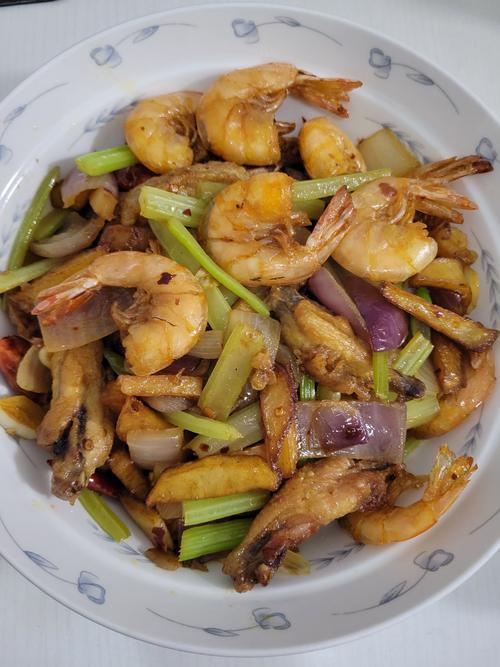 海鲜干锅家常做法有哪些？-图3