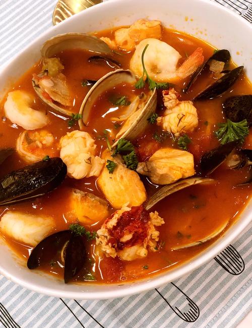 意大利海鲜浓汤必备食材有哪些？-图1