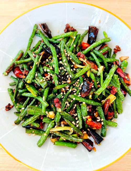 宽豆角家常做法有哪些？-图1