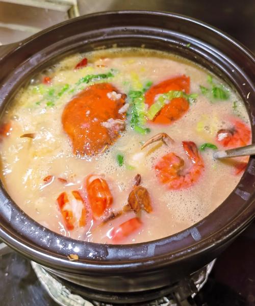 潮汕砂锅粥海鲜怎么下才鲜？-图2