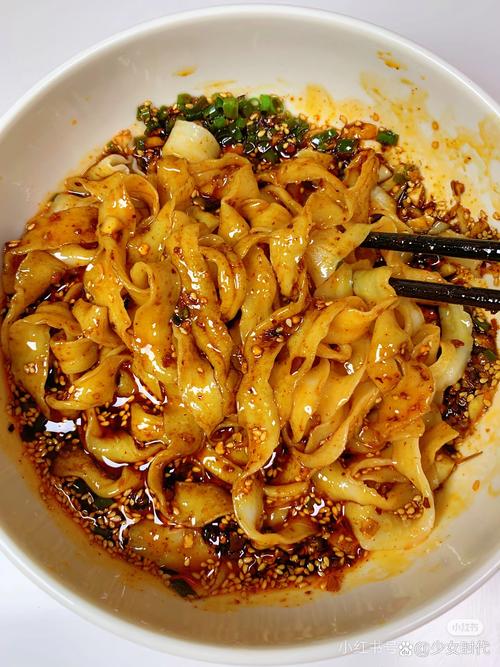 家常宽面怎么做？做法有哪些？-图3