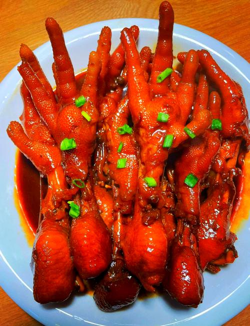 家常老鸡脚怎么做才软烂入味？-图1