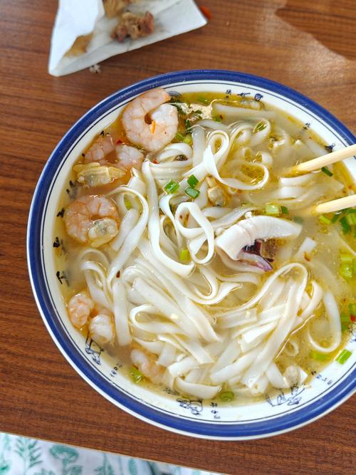 福建海鲜米粉汤怎么做？关键在哪？-图2