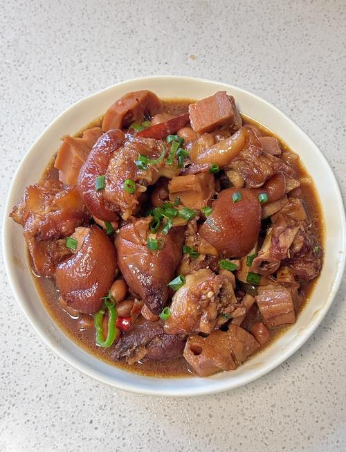 家常蒸肘子做法有哪些?-图1 家常蒸肘子做法有哪些?-图1