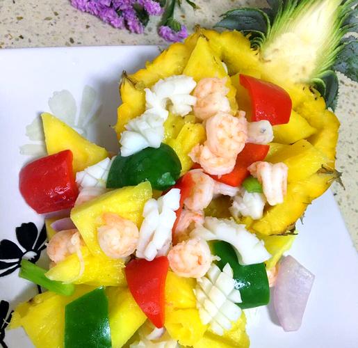 菠萝配哪些海鲜炒更鲜香？-图2