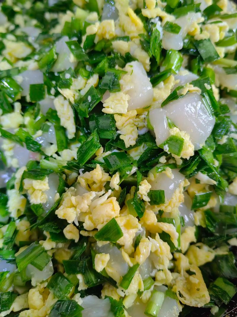 韭菜海鲜菇饺子怎么做才好吃？-图1