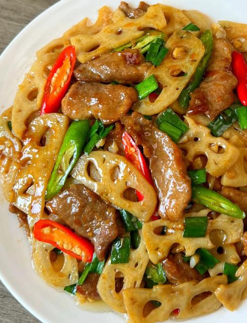 家常炒莲藕怎么做才好吃?-图1 家常炒莲藕怎么做才好吃?-图1