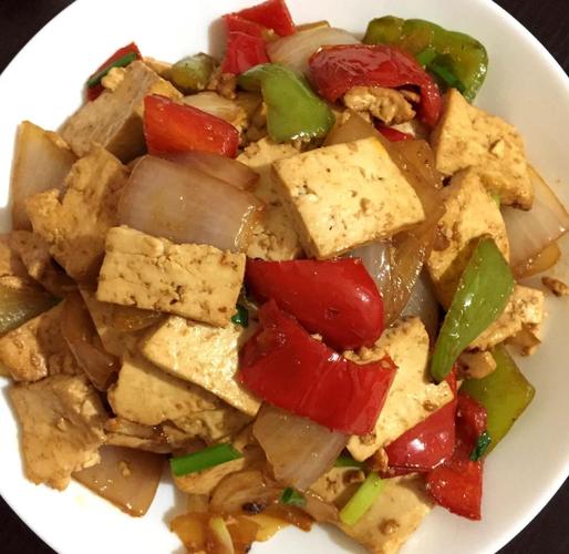 家常炒豆腐全家做法有哪些关键步骤？-图2