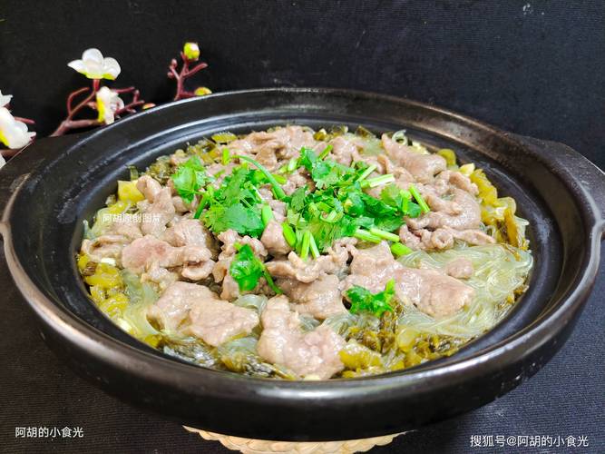 海鲜羊肉酸菜锅怎么搭配才够味？-图3