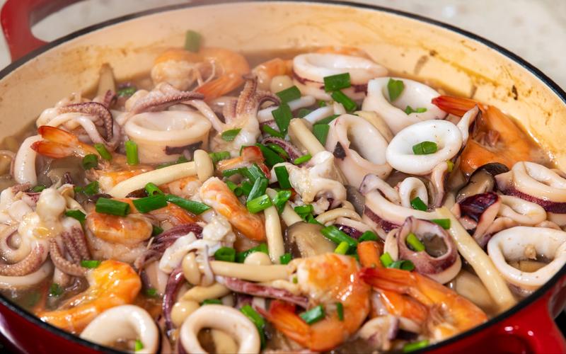 海鲜杂菌煲怎么做?-图2 海鲜杂菌煲怎么做?-图2