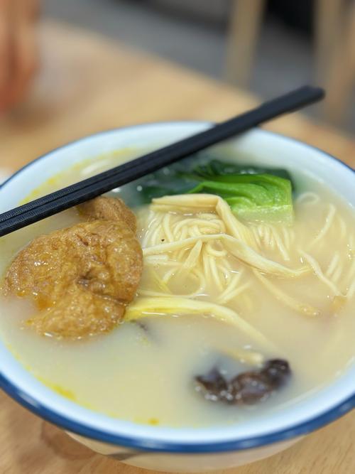 家常鱼汤面图片全家？家常做法有哪些？-图1