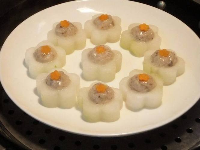 广州哪里能吃到正宗海鲜冬瓜盅？-图3