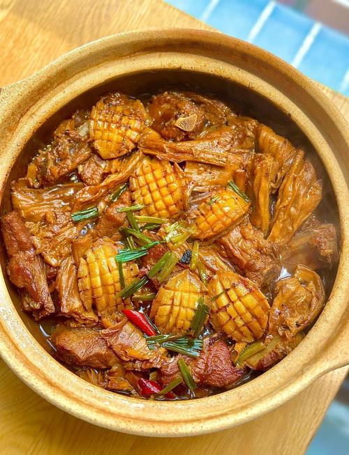 排骨炖干海鲜,哪种搭配最鲜香?-图2 排骨炖干海鲜,哪种搭配最鲜香?-图2