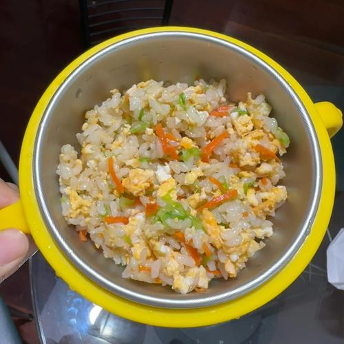 一岁宝宝能吃蛋炒饭吗?-图1 一岁宝宝能吃蛋炒饭吗?-图1
