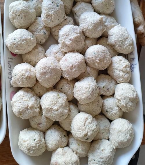 家常豆腐丸子怎么做才好吃？-图1