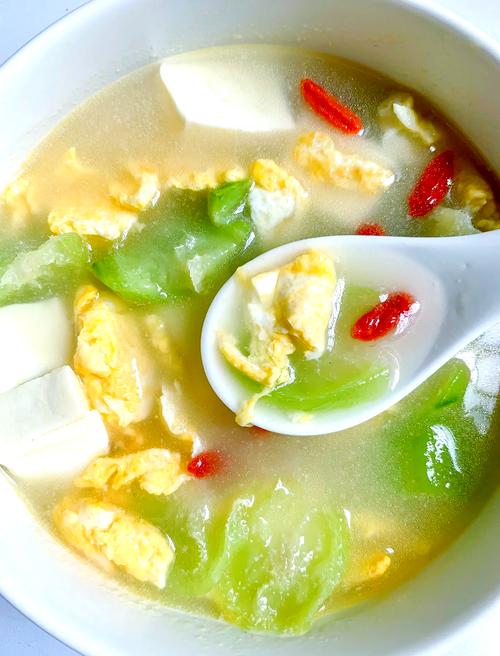 丝瓜豆腐怎么做？家常做法有哪些？-图3