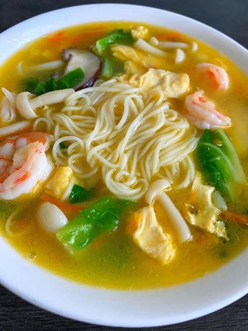 海鲜菇汤面的做法窍门-图3 海鲜菇汤面的做法窍门-图3