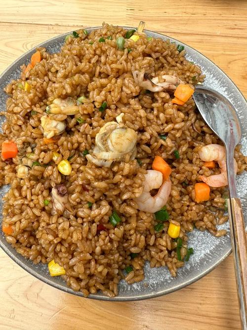 辣白菜海鲜什锦炒米饭-图3