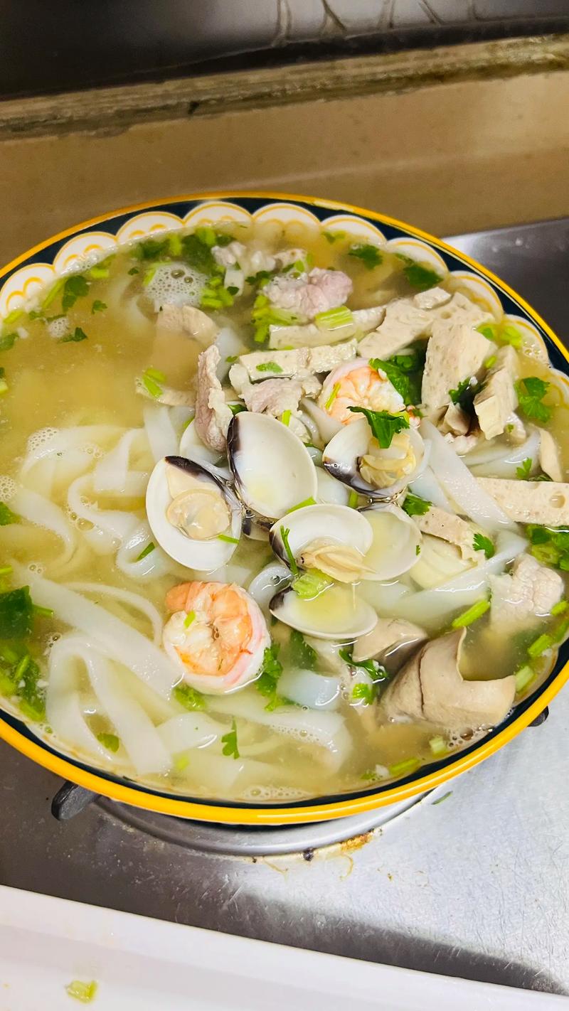 海鲜米粉汤怎么做才正宗?-图2 海鲜米粉汤怎么做才正宗?-图2