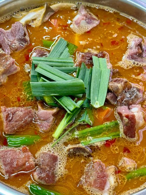 排骨火锅怎么做才好吃?-图1 排骨火锅怎么做才好吃?-图1