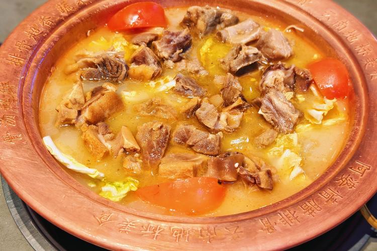 家常排骨火锅怎么做才够味？-图3