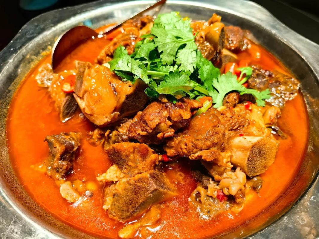 麻辣排骨火锅的家常做法-图2