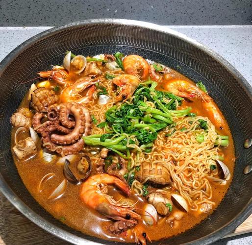 海鲜泡面可以加鸡蛋吗-图1 海鲜泡面可以加鸡蛋吗-图1