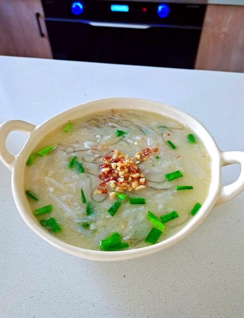 萝卜丝汤的做法大全家常-图2 萝卜丝汤的做法大全家常-图2