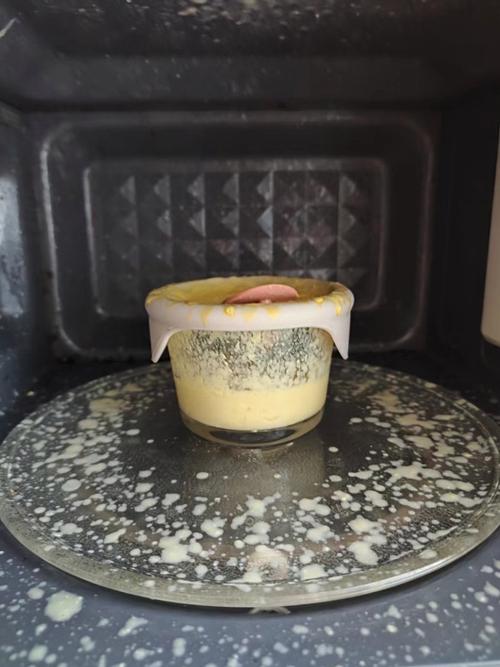 微波炉做鸡蛋糕，家常做法有啥诀窍？-图1