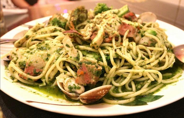 青酱海鲜意大利面视频-图2 青酱海鲜意大利面视频-图2