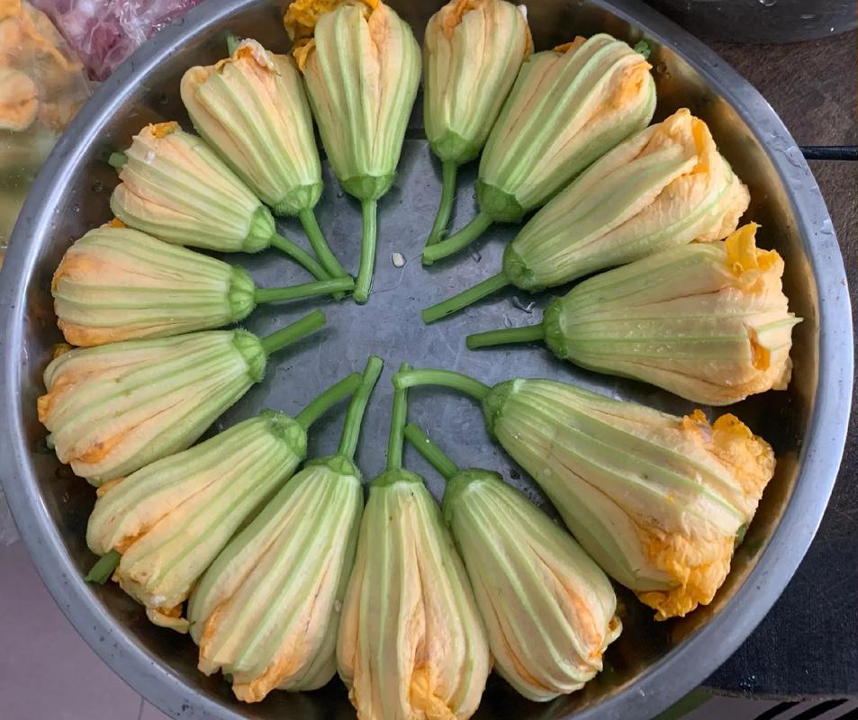 蒸南瓜花的做法大全家常-图2 蒸南瓜花的做法大全家常-图2