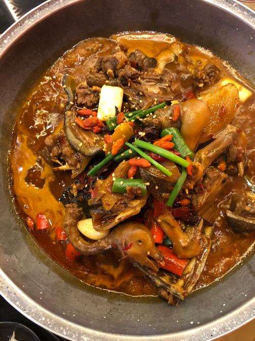 鸽子炖海鲜，加哪些更鲜？-图3