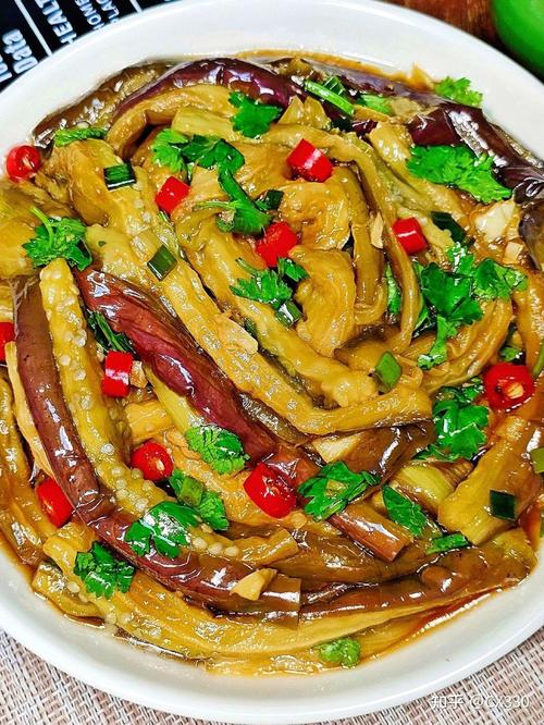 蒸茄子片的做法大全家常-图1