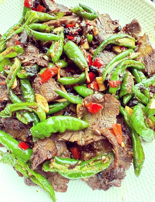 高压锅酱牛肉家常做法怎么做？-图2