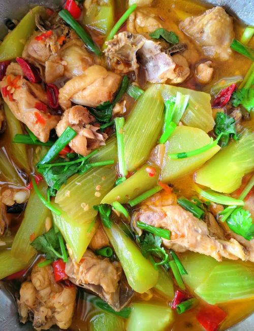 莴笋鸡汤的做法大全家常-图1