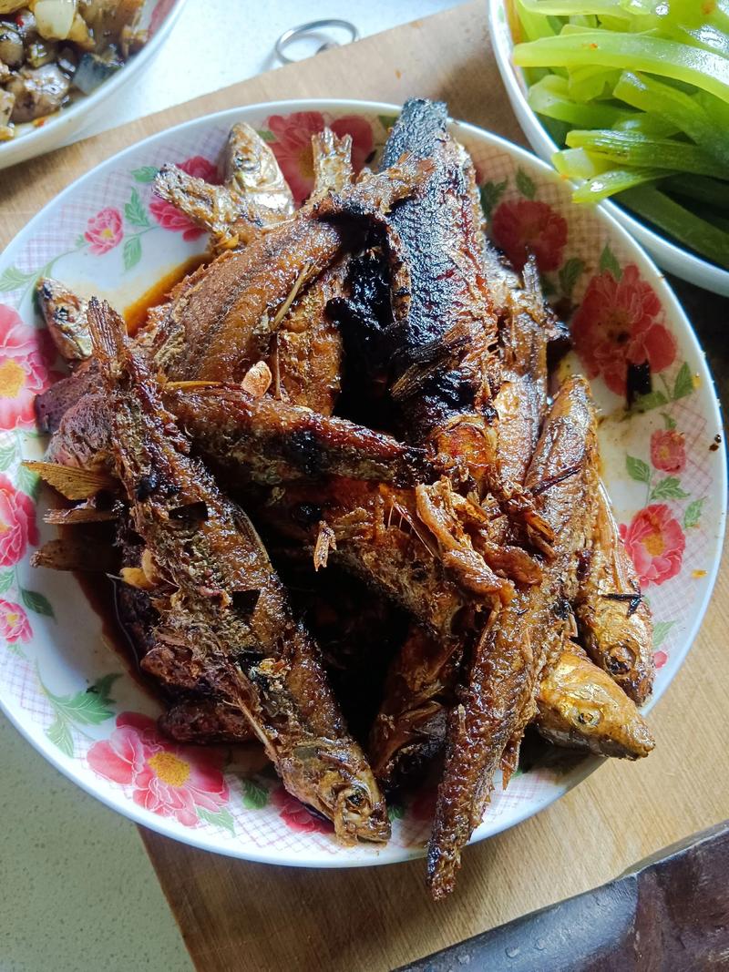 油煮鱼家常做法有哪些？-图2