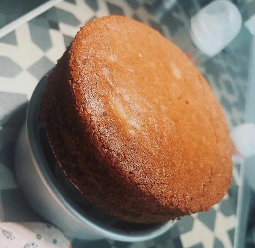 宝宝发烧能吃枣泥蛋糕-图1