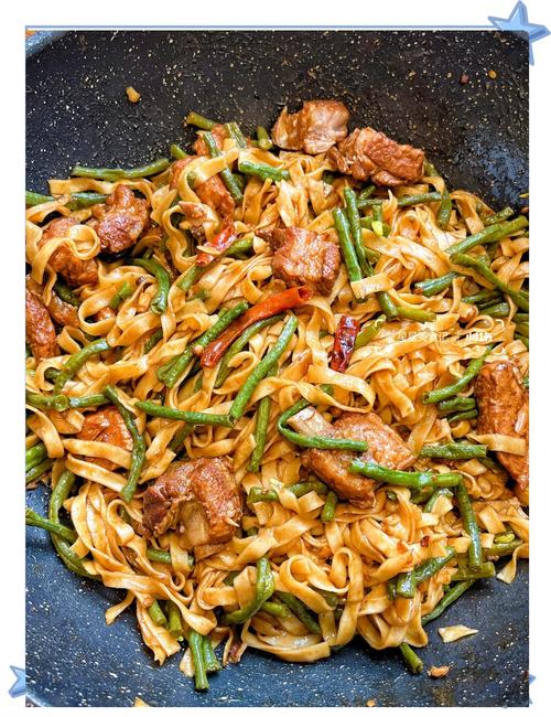 排骨炒面条做法大全家常-图1