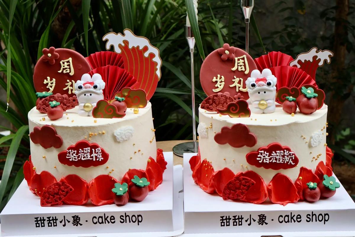 宝宝周岁蛋糕要几层合适？-图2