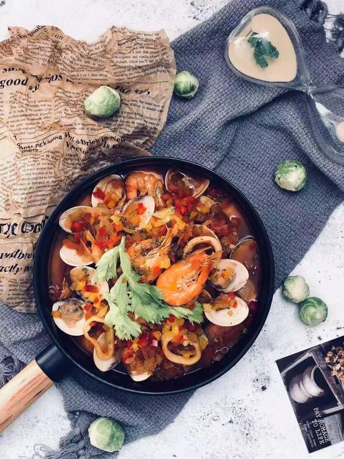 番茄海鲜锅怎么做？简单做法有哪些？-图1