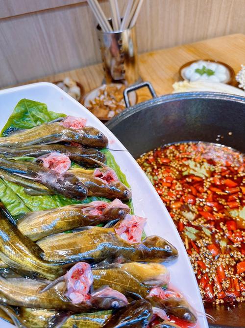 泥鳅家常火锅的做法大全-图1