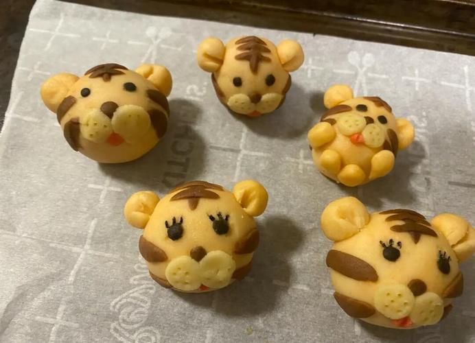 如何自制宝宝动物饼干-图3