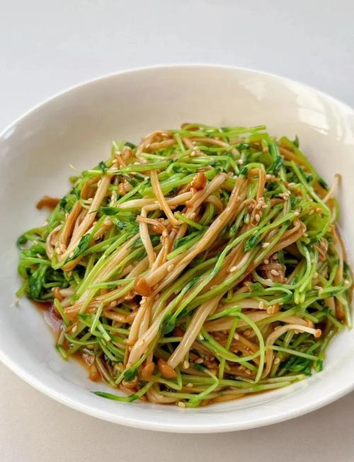 豌豆凉拌的做法大全家常-图1