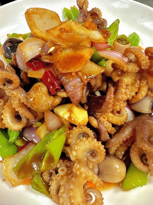 瘦肉炒海鲜,哪些搭配最鲜香?-图2 瘦肉炒海鲜,哪些搭配最鲜香?-图2