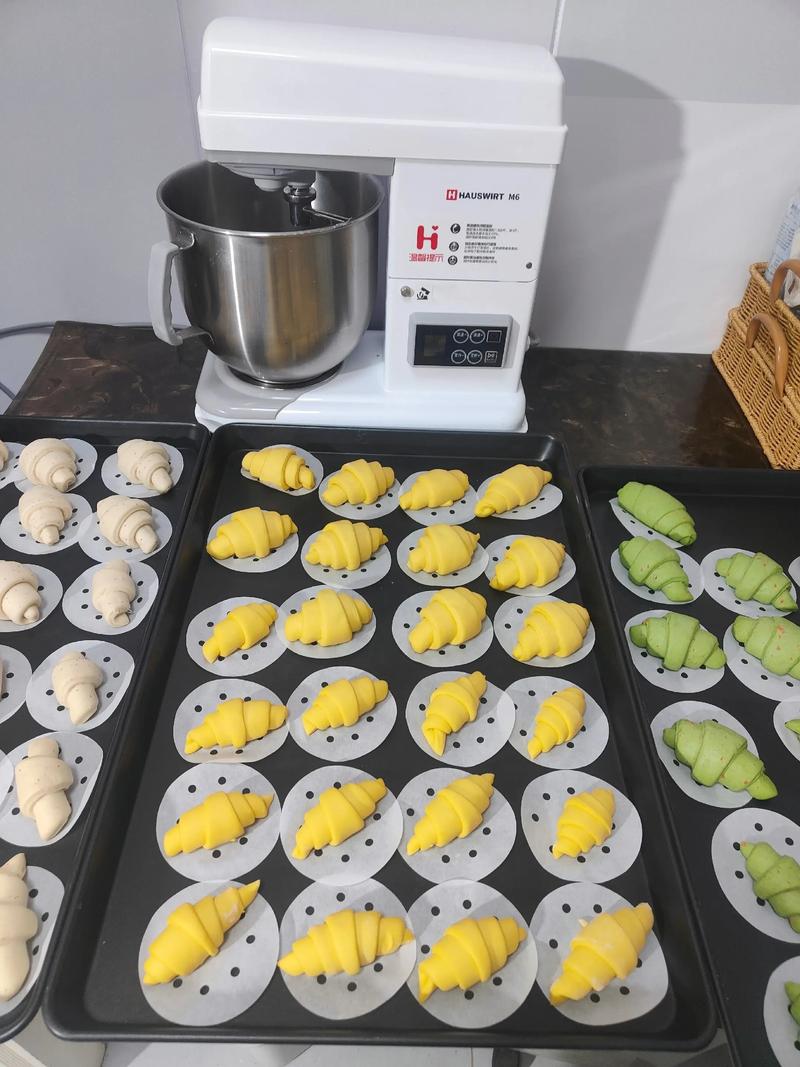 宝宝蔬菜馒头怎么发面-图1