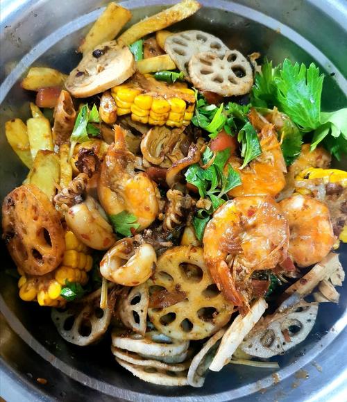 焖海鲜大杂烩怎么做最入味?-图1 焖海鲜大杂烩怎么做最入味?-图1