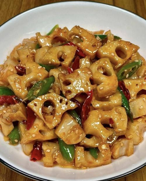 家常藕丁怎么做才好吃？-图1