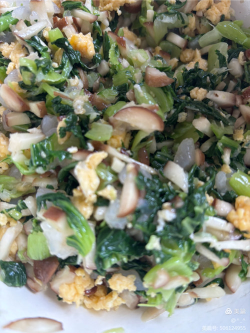 小油菜香菇海鲜包，鲜味如何融合？-图3