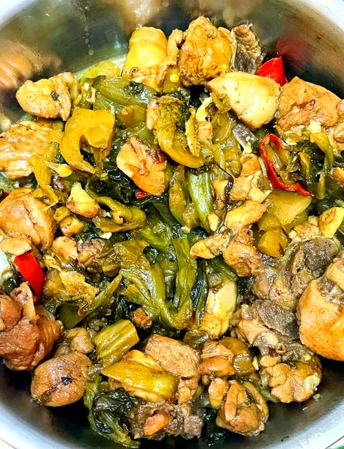 酸菜炒鸡怎么做？家常做法有哪些？-图1