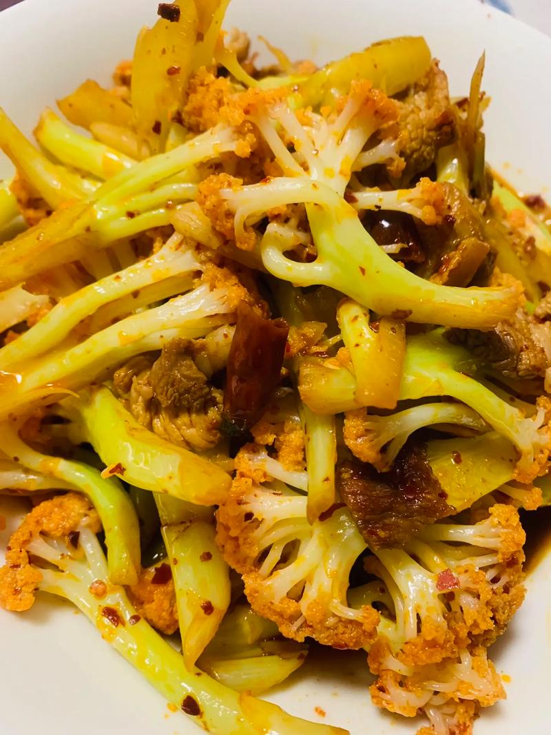 肉炒菜花怎么做才好吃？-图1